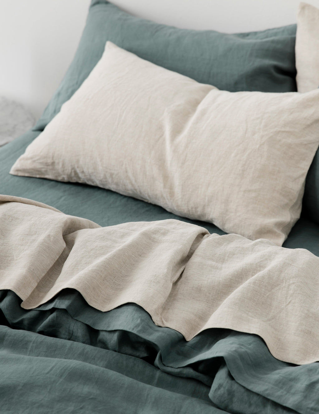 European Flax Linen Pillowcases (Set of 2) by Cultiver