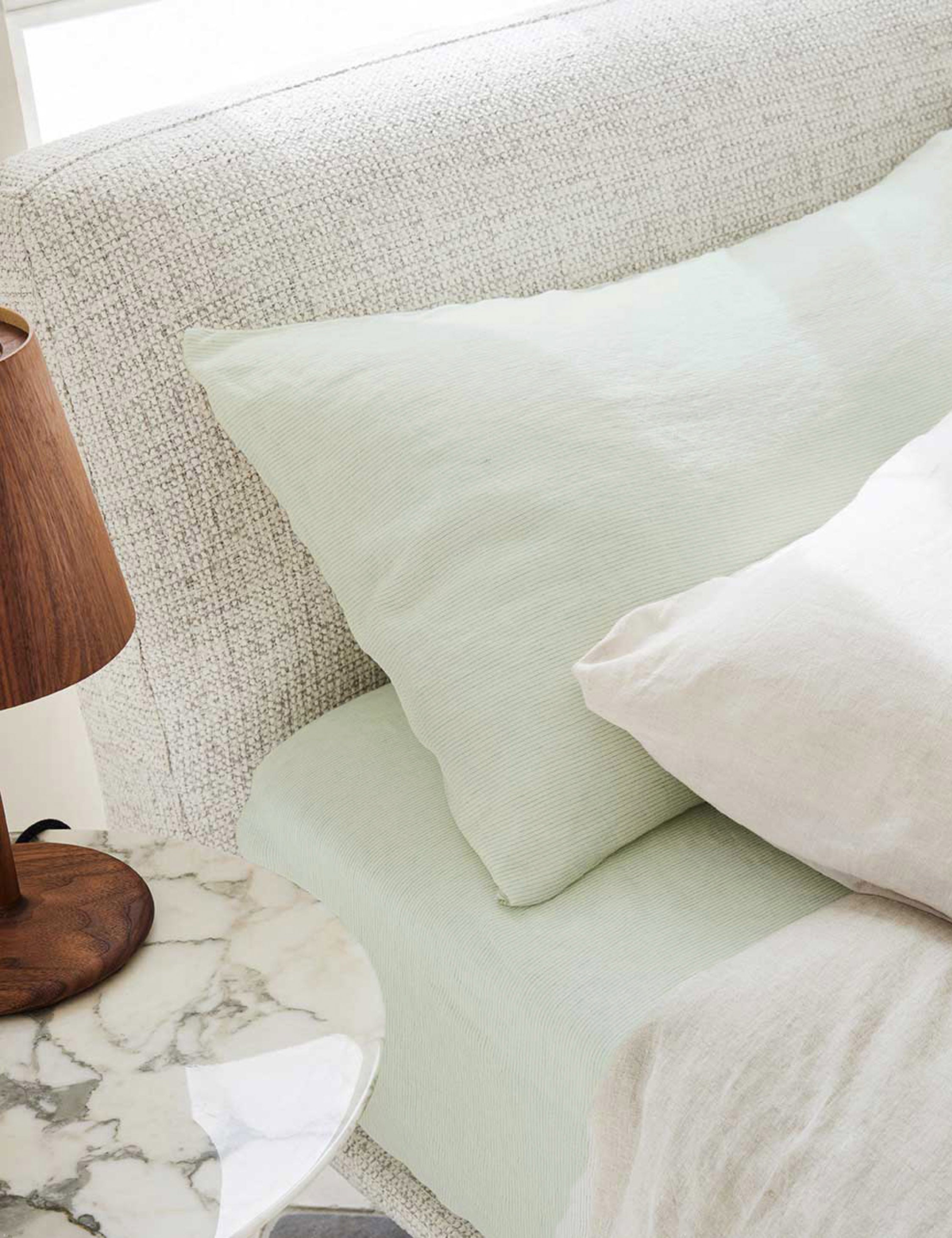 European Flax Linen Pillowcases (Set of 2) by Cultiver