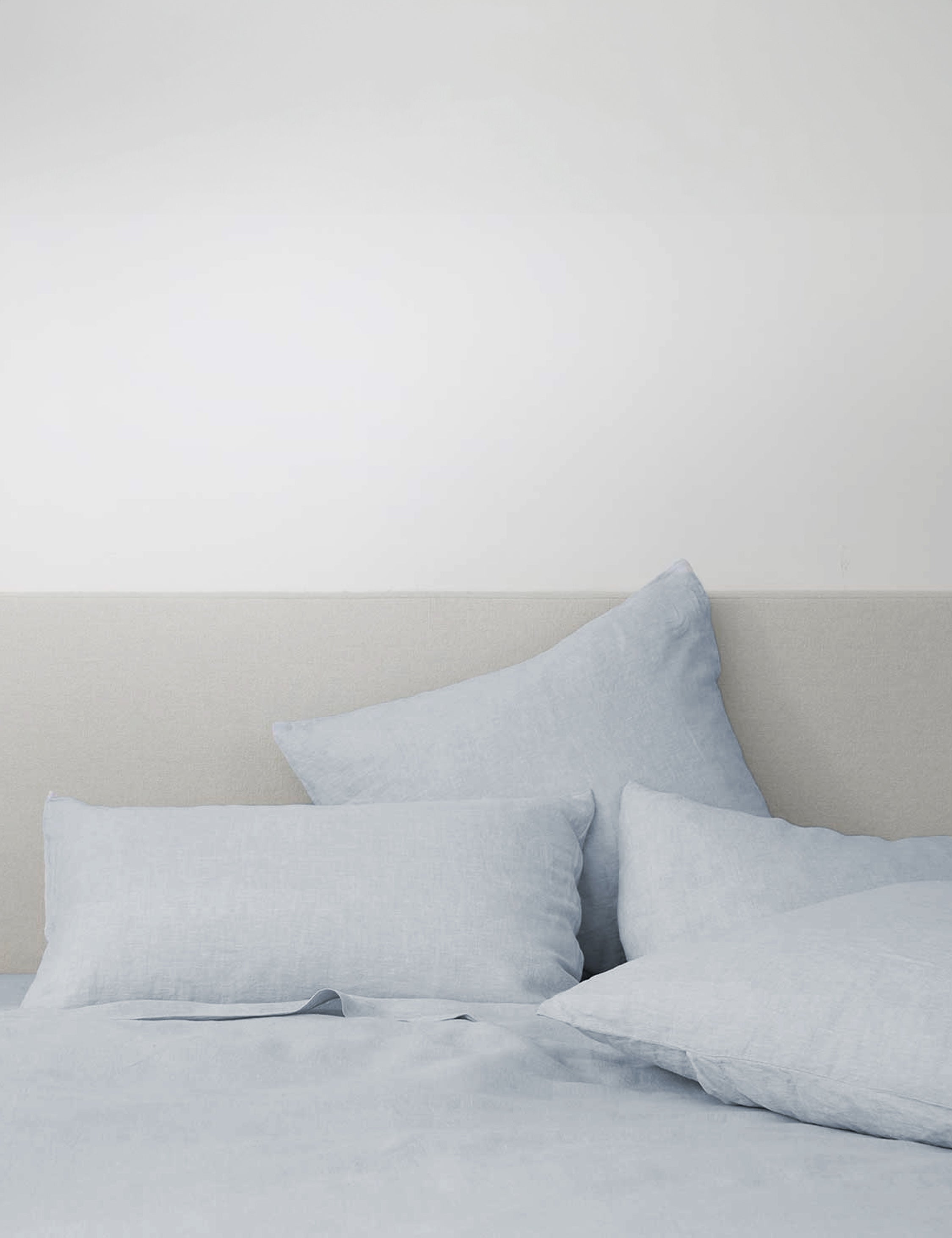 European Flax Linen Pillowcases (Set of 2) by Cultiver